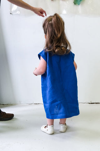 Simple Dress - med og uten erme | Lin | Cobalt
