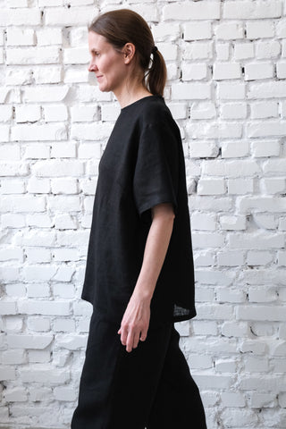Short Sleeve Base Top | Lin | Sort